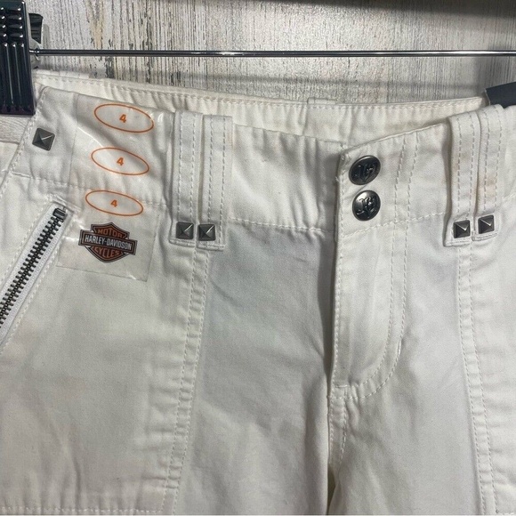 Harley Davidson Y2K Bermuda Shorts Capris Biker Studded  -White size 4 NWT - Picture 9 of 11